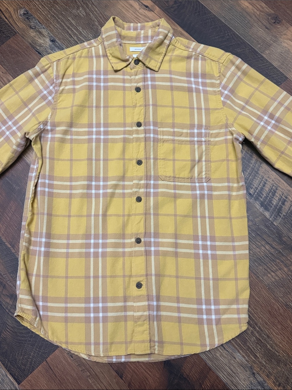 GAP Untucked Yellow Beige Plaid Flannel Button-Up Shirt Men’s Small